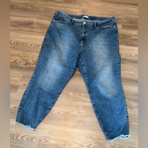 Good American Good Waist Crop Denim Jeans Women’s Plus size 28-32…44 x 26